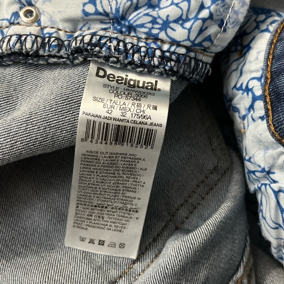 Desigual Women’s Embroidered Jogger Jeans - Size 42 / US Size 14 - Picture 9 of 11